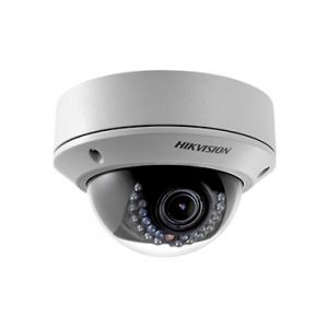 Camara tipo domo IP IR 25mts varifocal